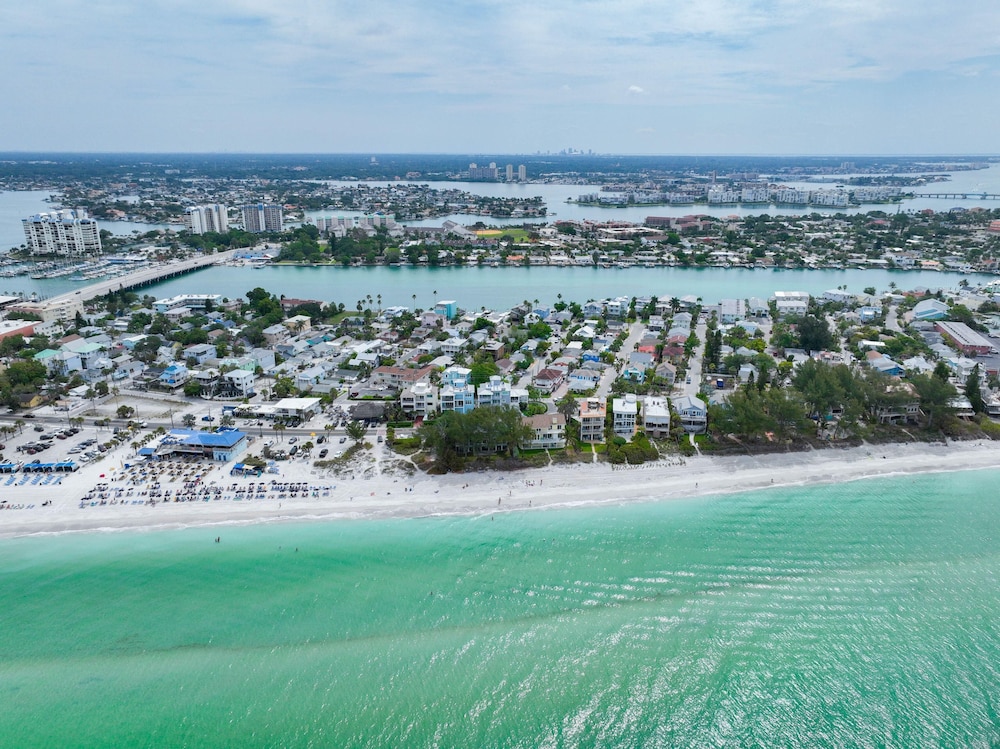Sunset Point Beach House