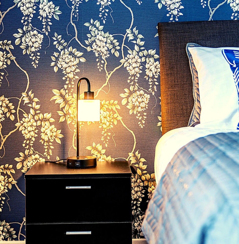 One Bedroom Apartment by Klass Living Serviced Accommodation Hamilton - Back'O'Barns Apartment With WiFi view 2