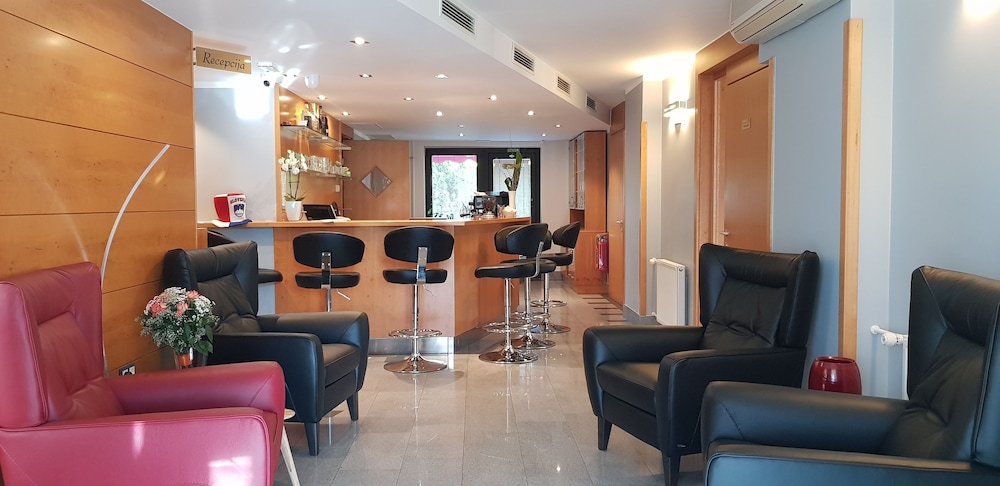 Guesthouse Kolinska - Adults only