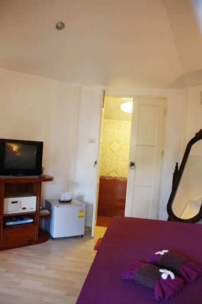 Nimmanoradee Resort
