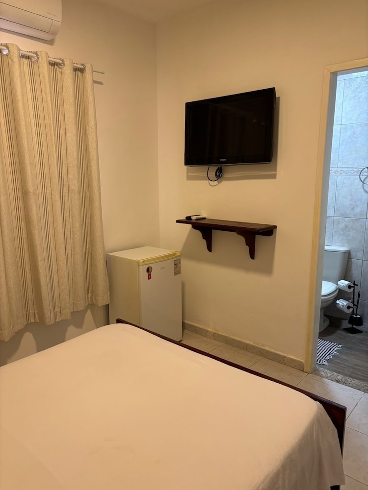 HOSPEDAGEM CLÃ DOS COUTO