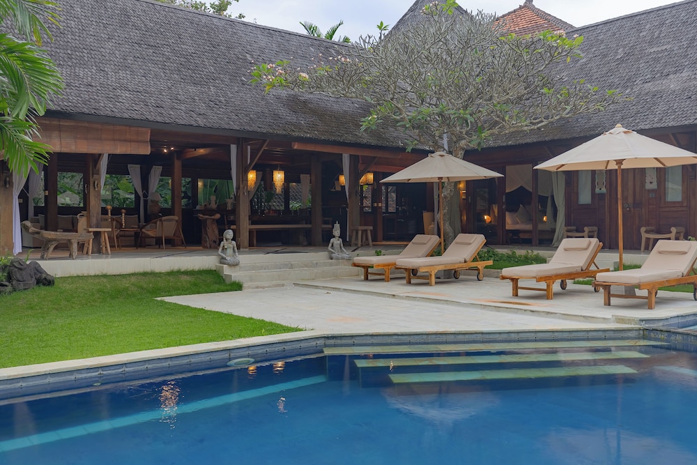 Sungai Villa by Betterplace