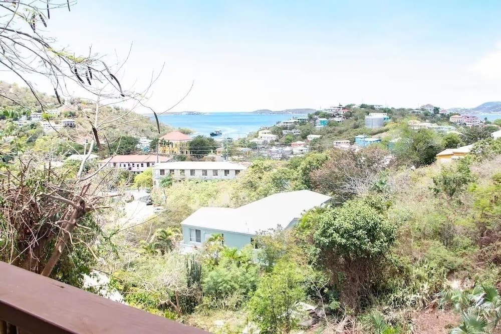 Villa Island Paradise