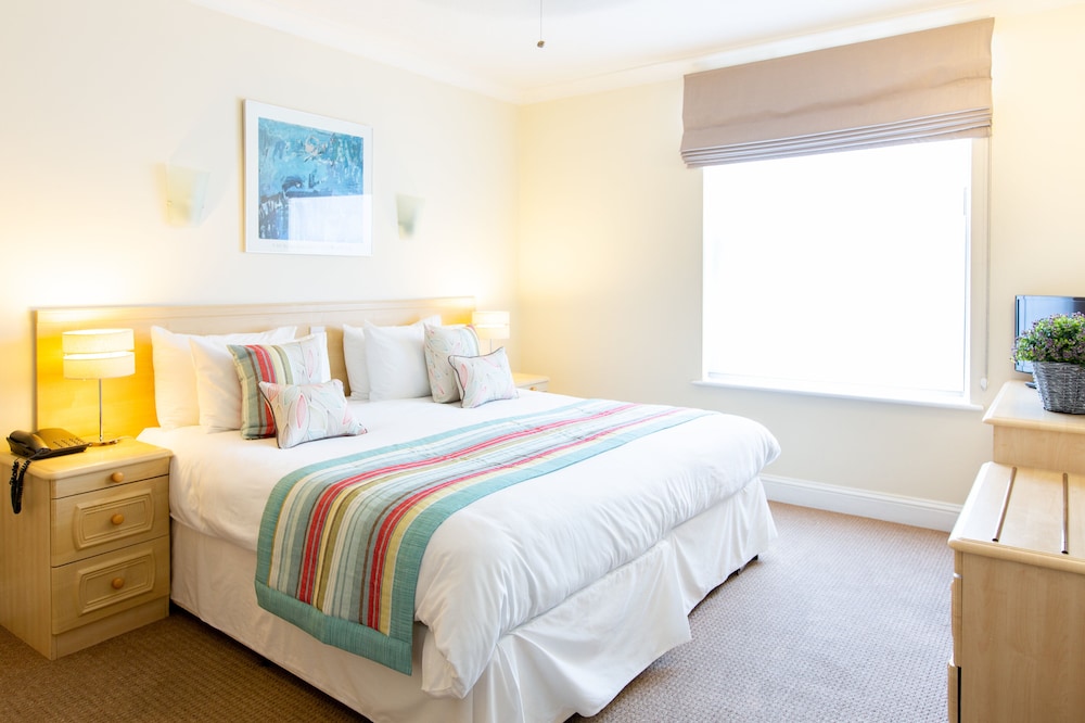 SACO Jersey Merlin House