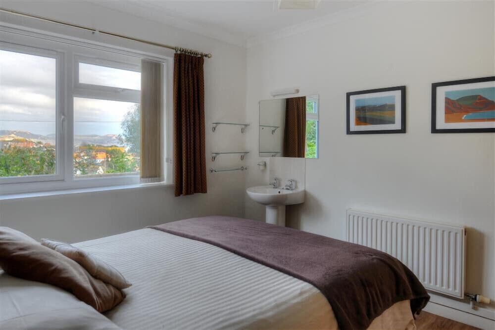 Greystones Flat