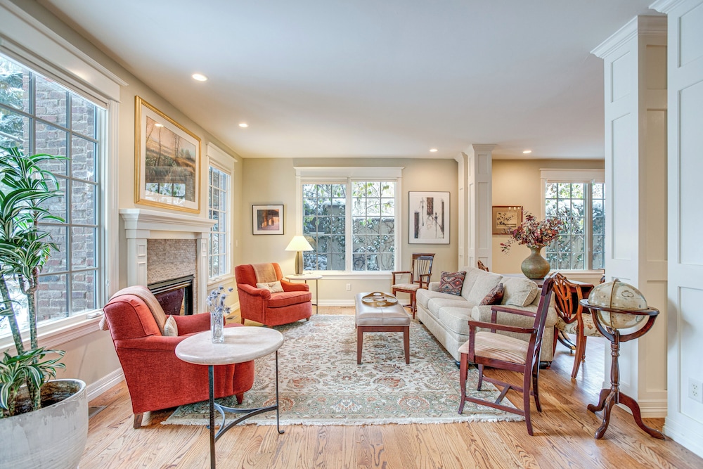 Walk to DU, Dining & Parks: Spacious Denver Home!