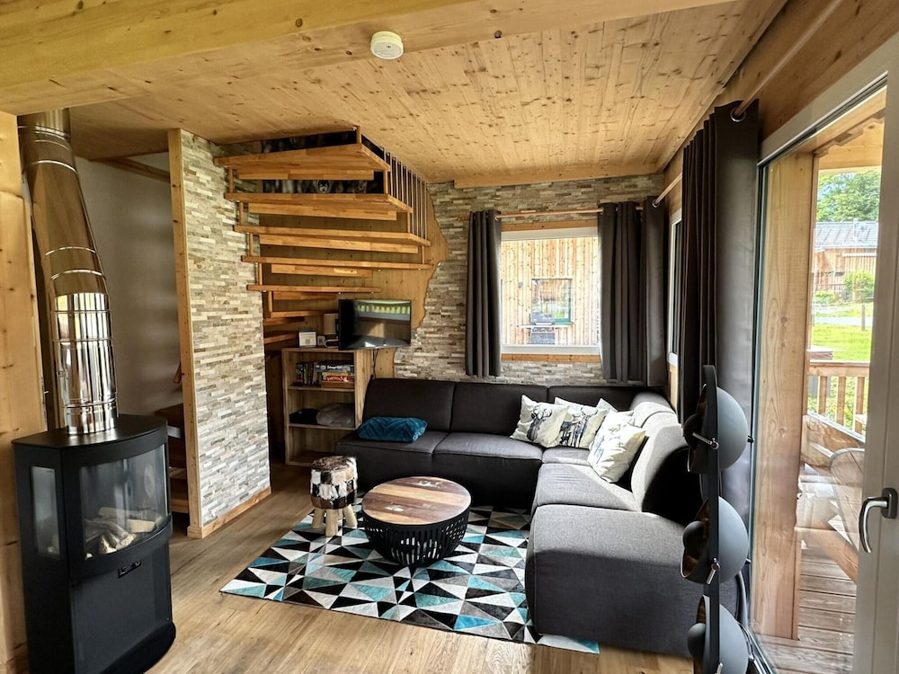 Appealing Chalet Near ski Slope