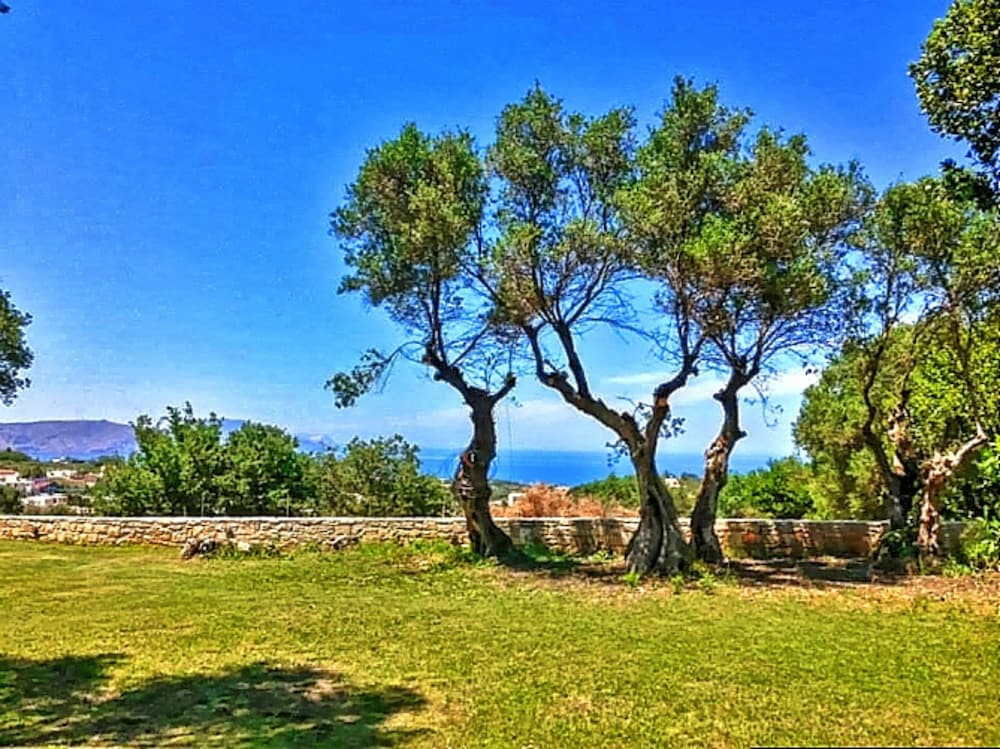 disCrete Villa Episkopi