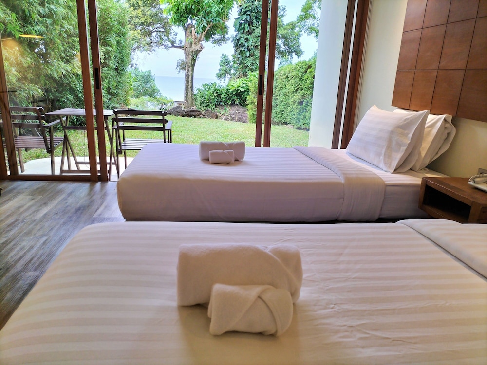 Nest Sense Resort