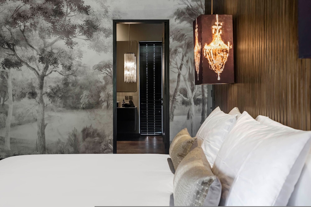 Umayam Luxury Townhouse 7 by Alfred in Bali - New Modern Luxury 3BR w Pool Near Pererenan Beach