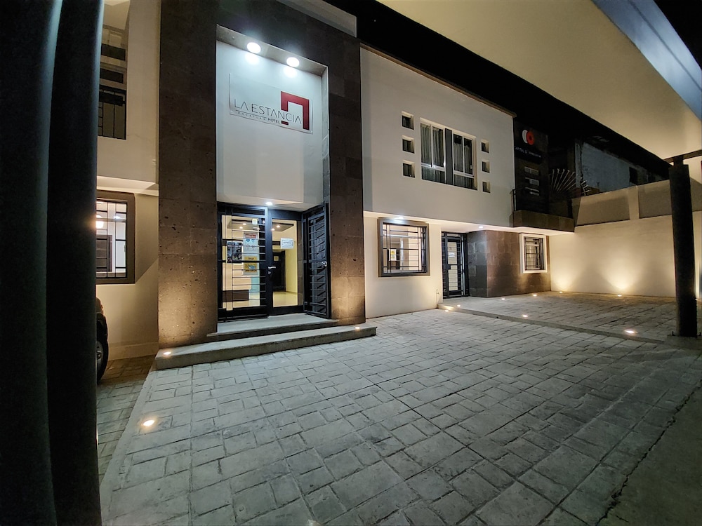 Hotel La Estancia Zacatlan - Image 1