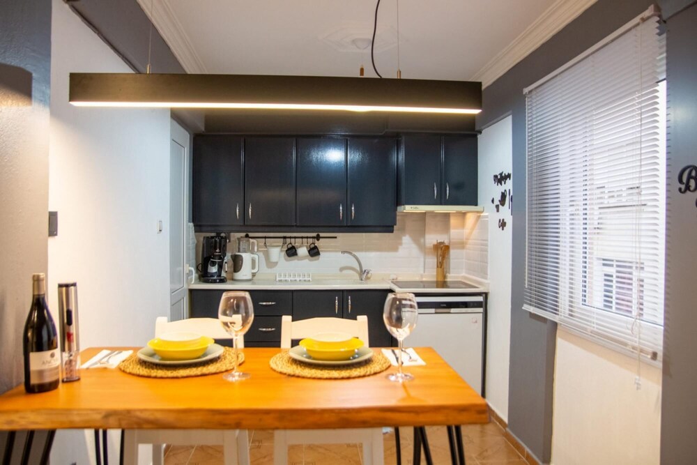 Flat Near Coast With Shared Terrace in Karsiyaka view 5