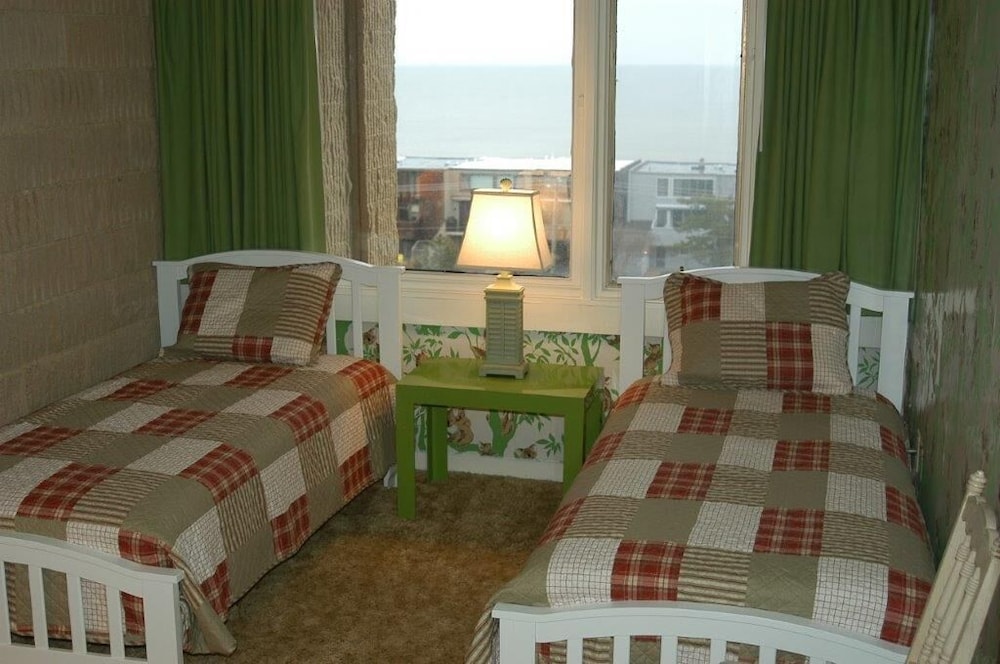 Ocean Drive 21705