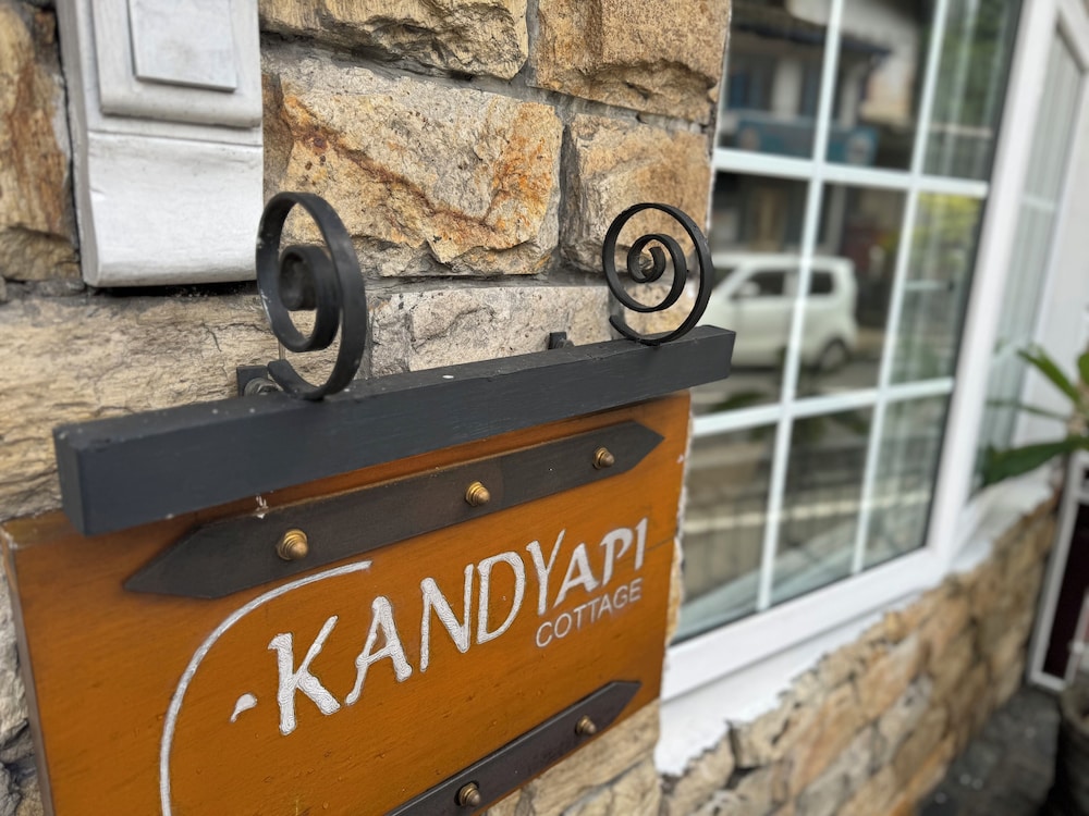 Kandy Api Cottage
