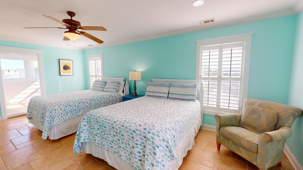15 17th Street by Tybee Vacation Rentals