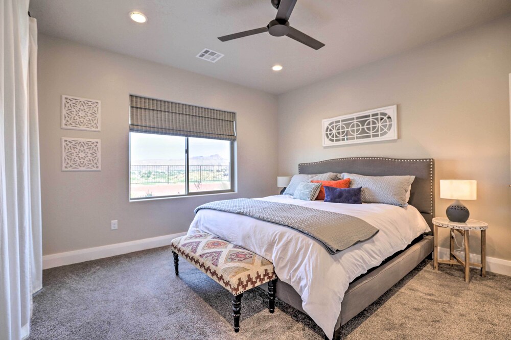Newly Constructed Zion Village Townhome w/ Hot Tub