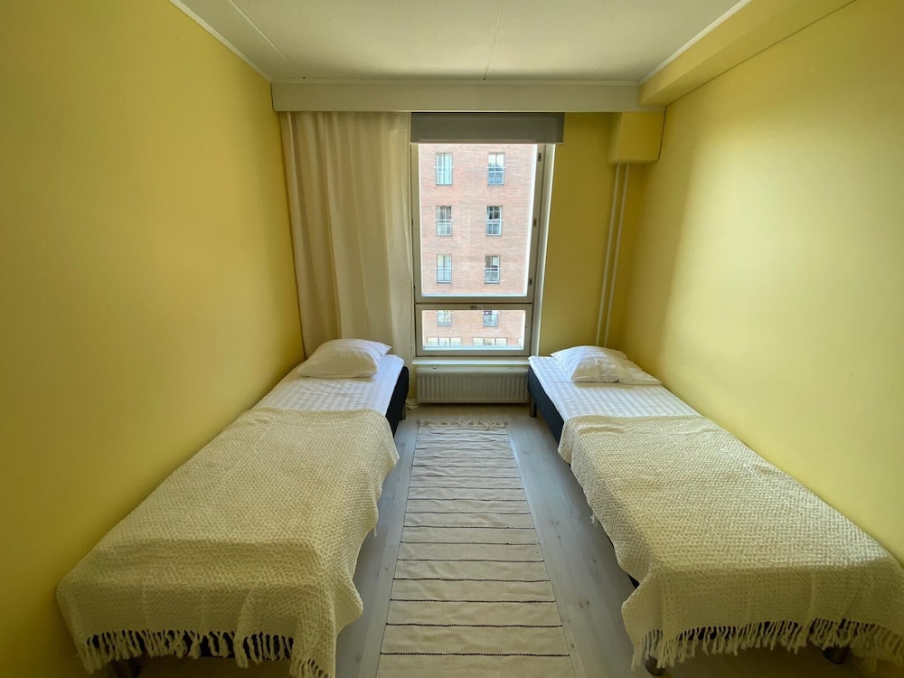 1BR home with Seaview Sauna and Balcony view 3