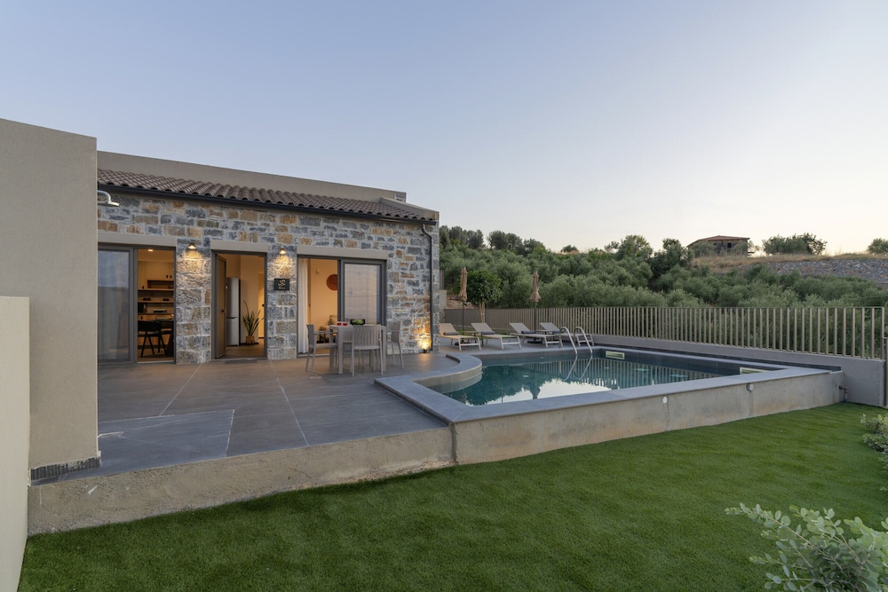 Villa Rea - With Private Pool