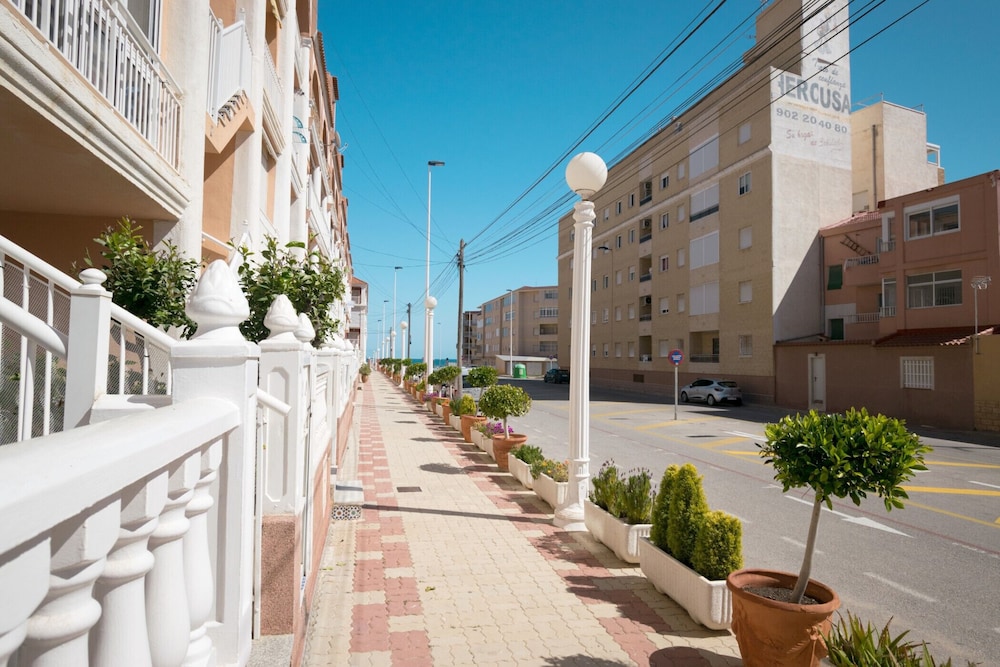033 Beach Terrace - Alicante Real Estate view 4