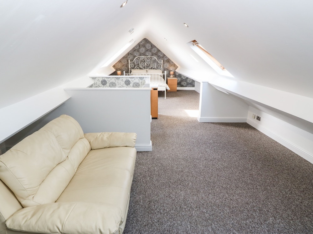 Felin Cottage