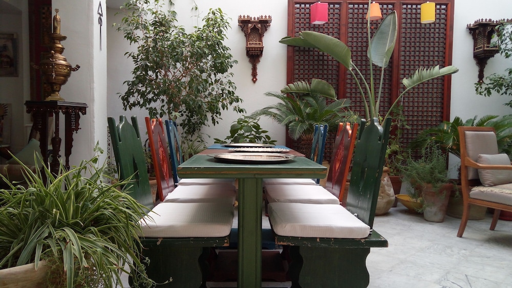 El Patio Courtyard House