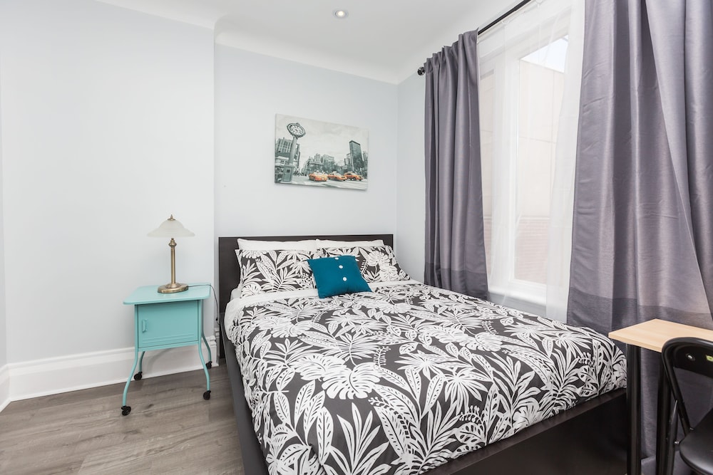 Applewood Suites - The CasaDupont - Image 5