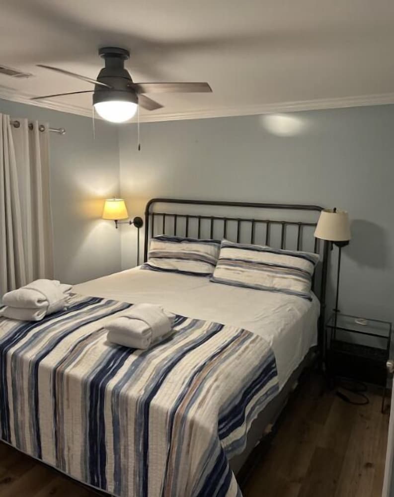Beachside Villas 611