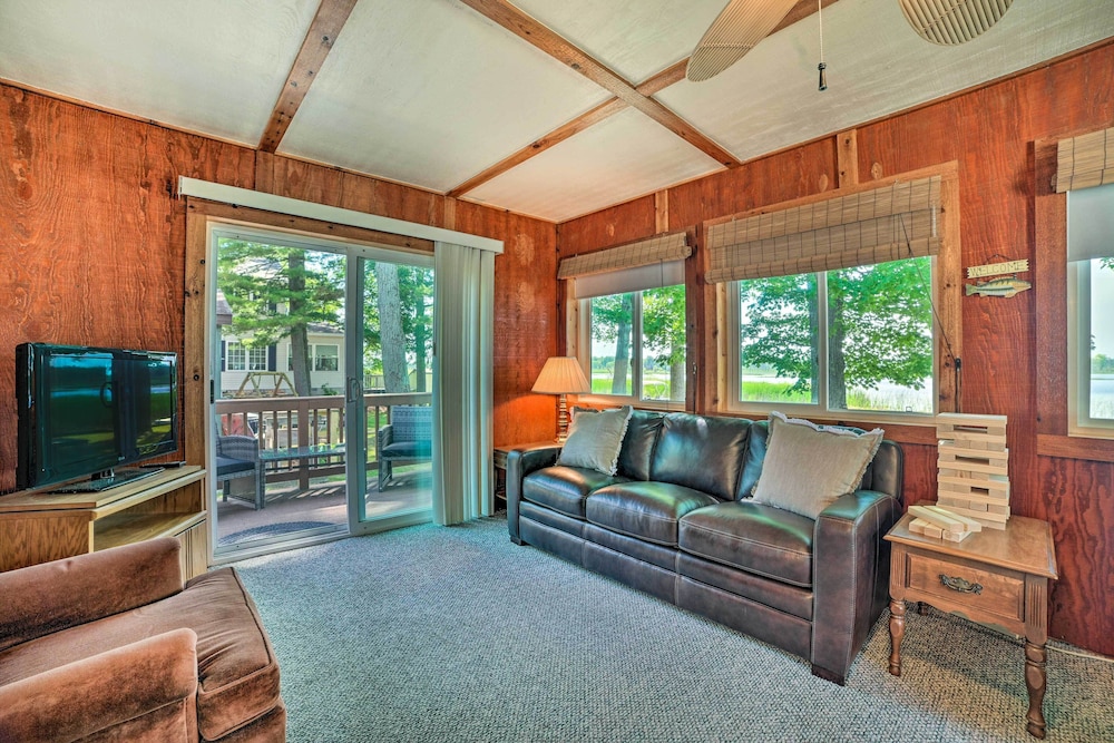 Waterfront Tawas Lake Retreat w/ Fire Pit!