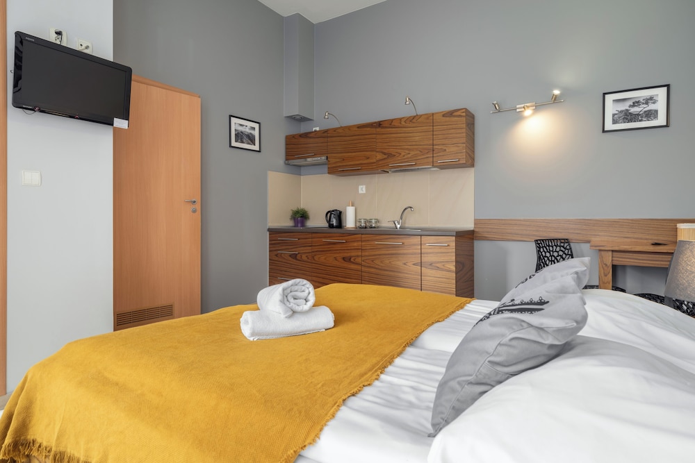 RentPlanet - Apartamenty Brzozowa