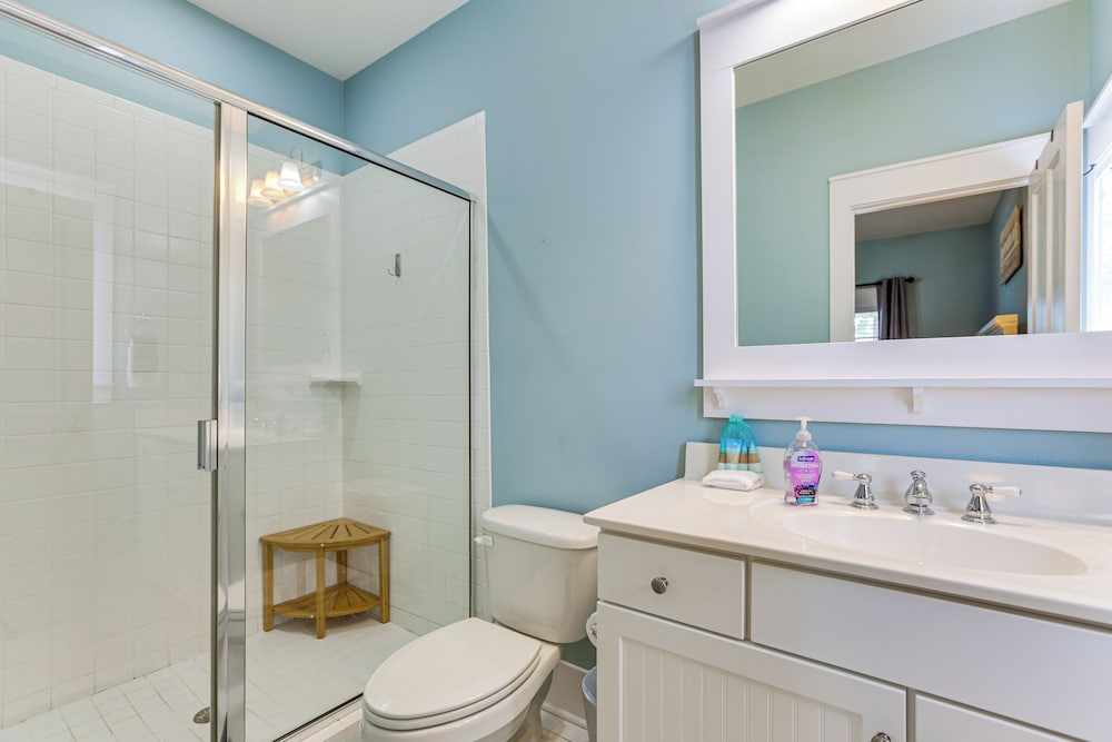 Resort-style Port St Joe Escape ~ 3 Mi to Downtown