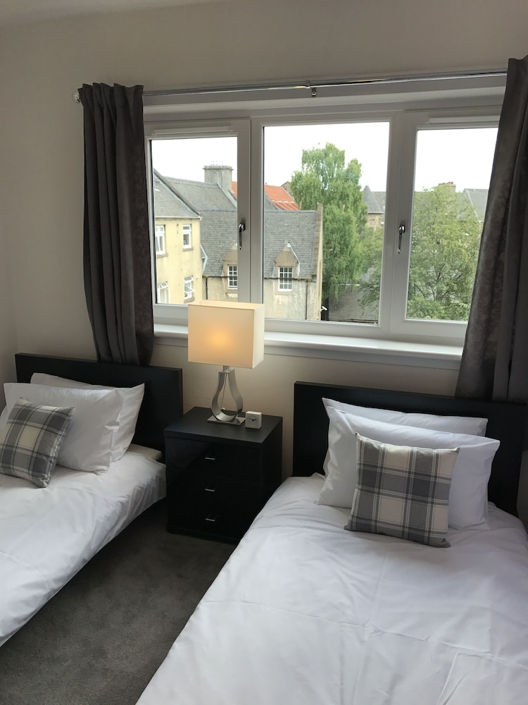 Chessels Court Apartment view 4