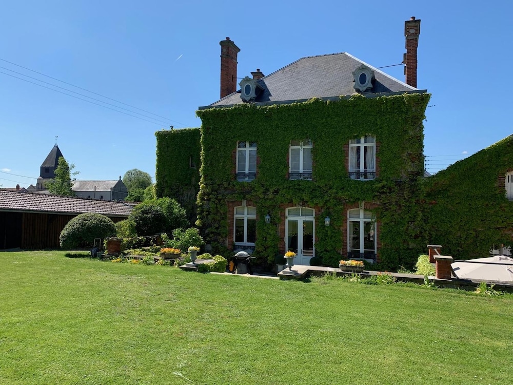 Le Clos Corbier view 5