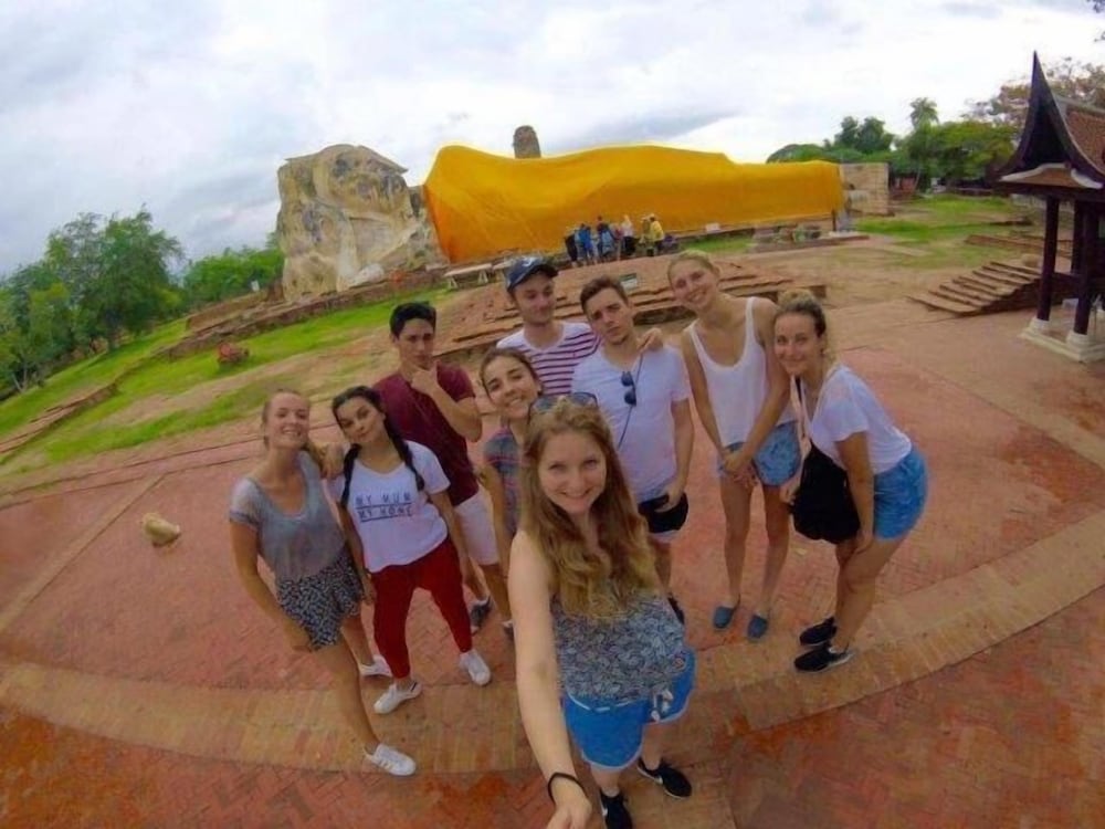 Homestay Singburi Thailand view 5