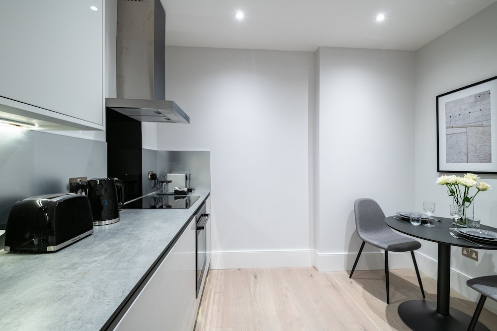 South Kensington Apartments