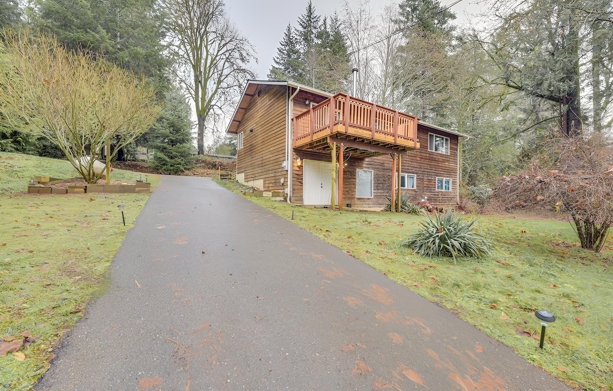 Serene Shelton Home - Puget Sound Access! view 4