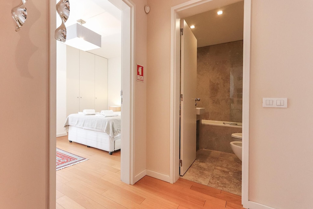 Downtown Chiado by Homing