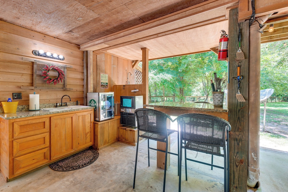 Riverfront Cabin w/ Outdoor Oasis in Seminary! - Property Image 5