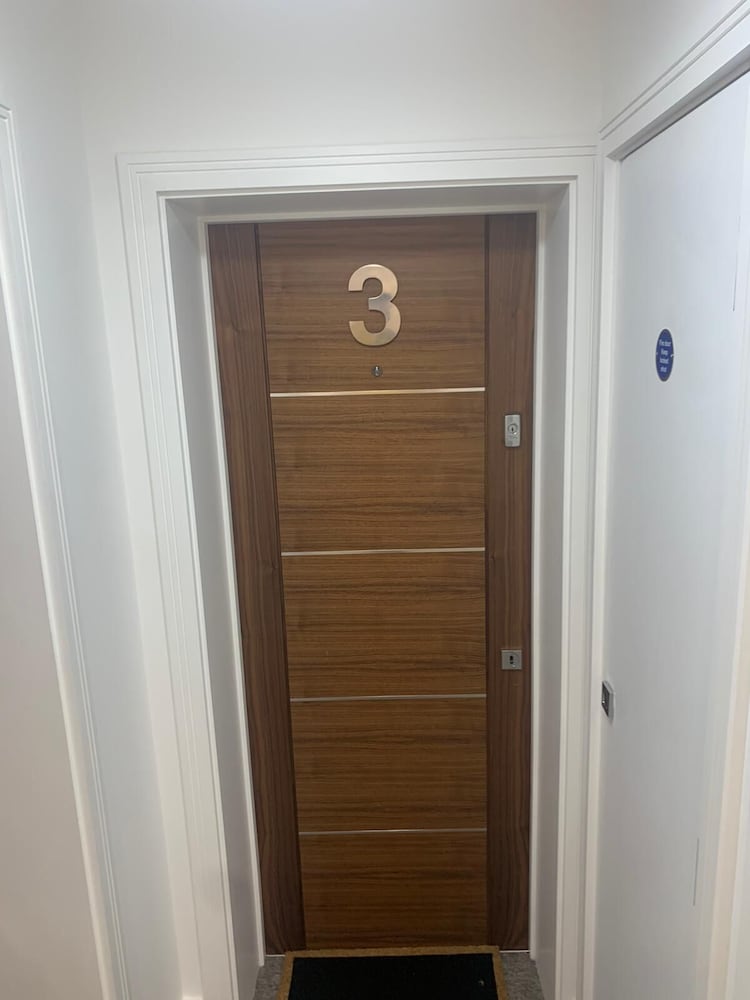 Unique 1 bedroom in Reading view 2