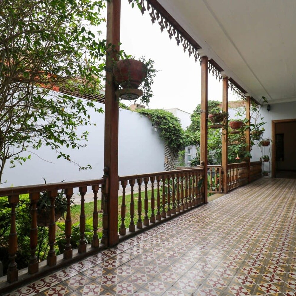 Photo 12
