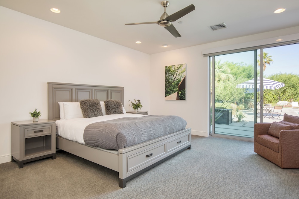 The Polo Villas by AvantStay – Modern Oasis Near Empire Polo Club