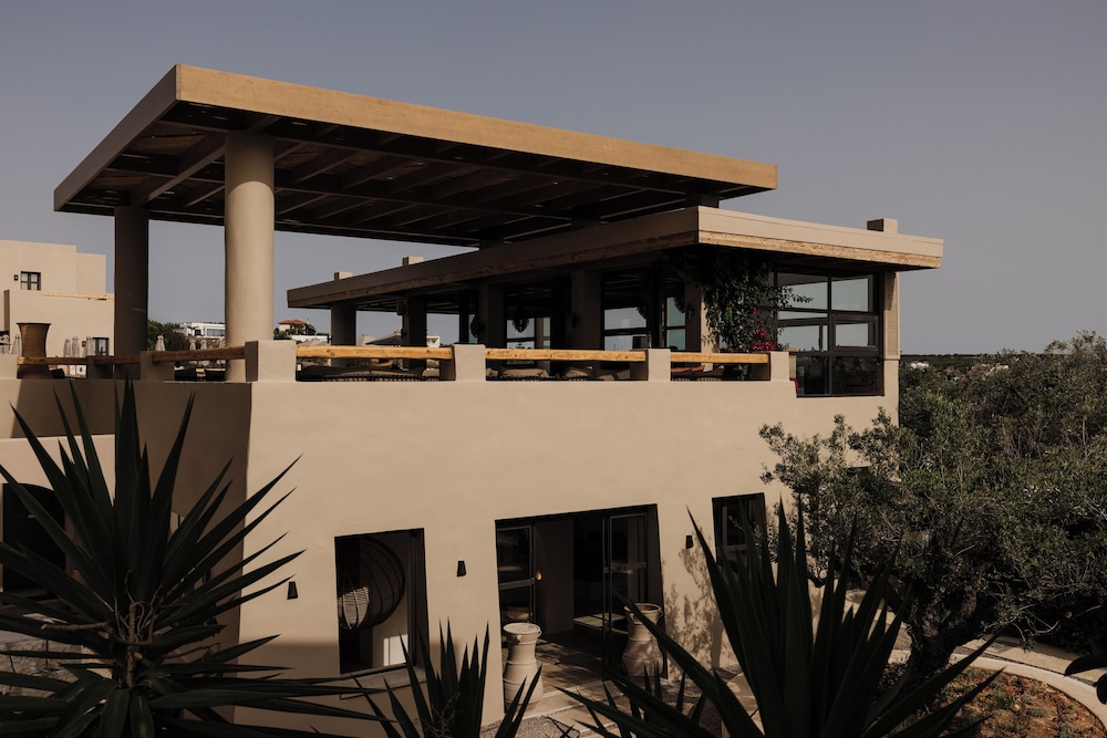 Hotel Momi Slow Living Hotel - Image 1