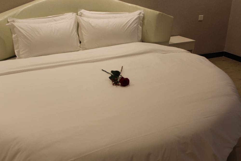 Yi Hao International Apartment