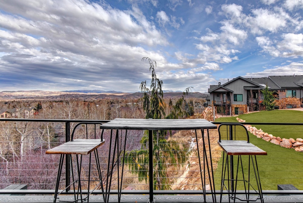 Frost Haven 4 Bedroom Townhouse