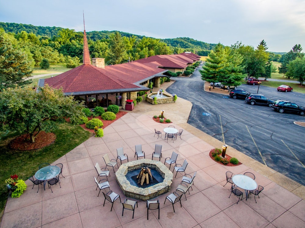 Spring Valley Inn