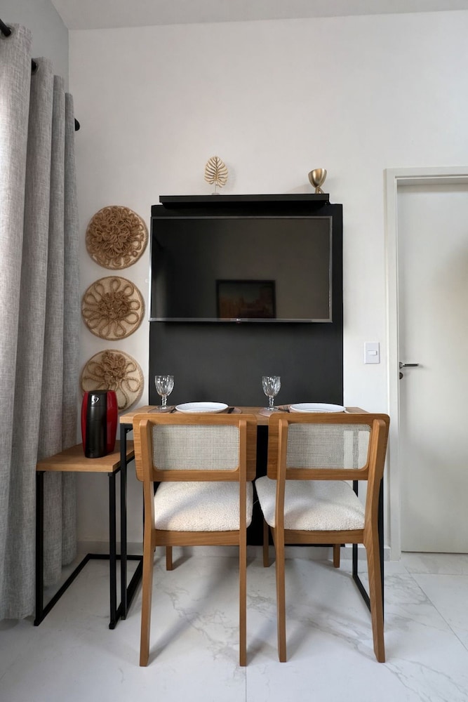 Get a Flat 1603 - Premier Pinheiros