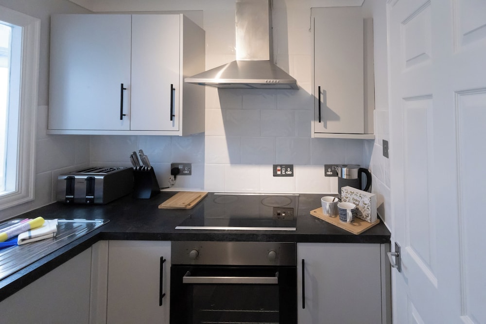 Boughton House Apartments by Guestz