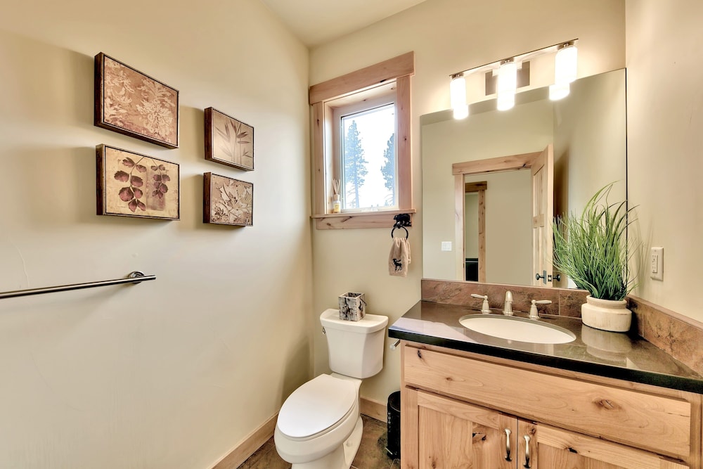 1376md Angora View 4 Bedroom Home