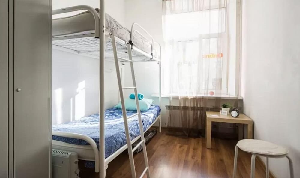 Online Hostel