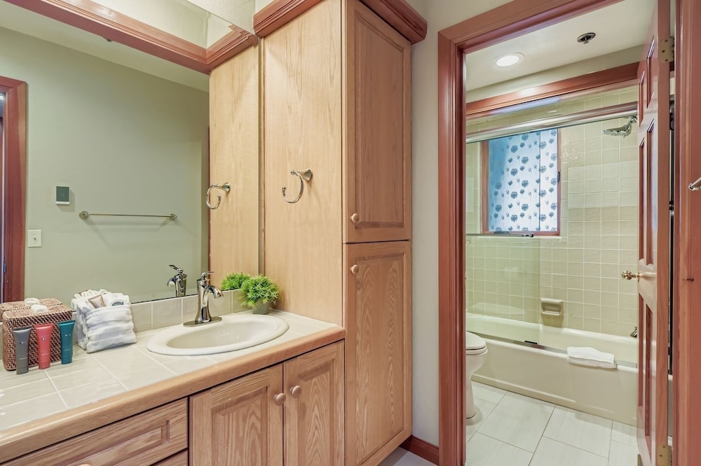 3br Deer Valley Family Retreat Hot Tub And Fireplace 7560 3 Bedroom Home