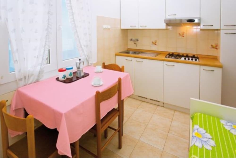 Great Apartment a few Steps From the Beach